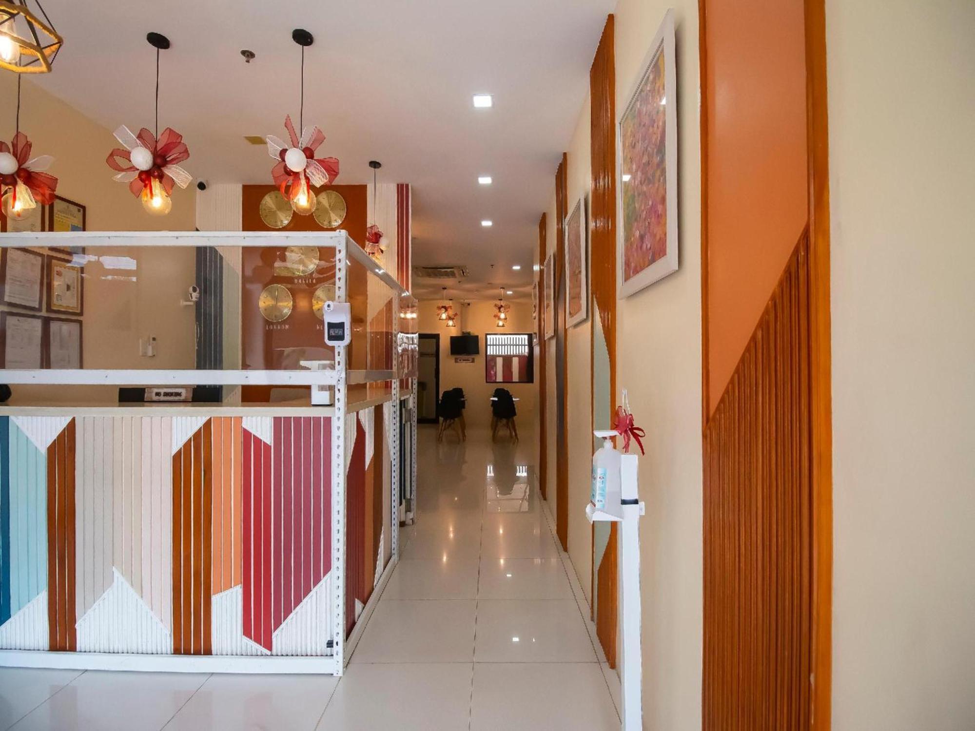 Super Oyo 832 The Teepee Place Hostel & Residence Inn Cebu Exterior photo
